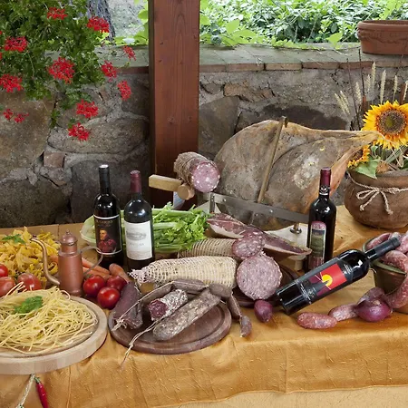 מלון Ristorante Da Vestro מונטיצ'יאנו